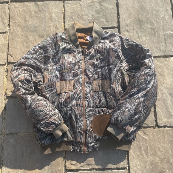 Vintage Columbia Mossy Oak Camo Bomber 